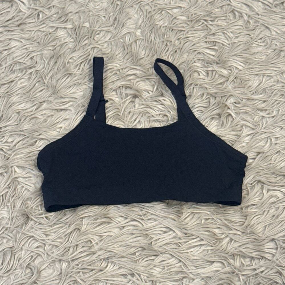 Natori wireless comfort bra size large